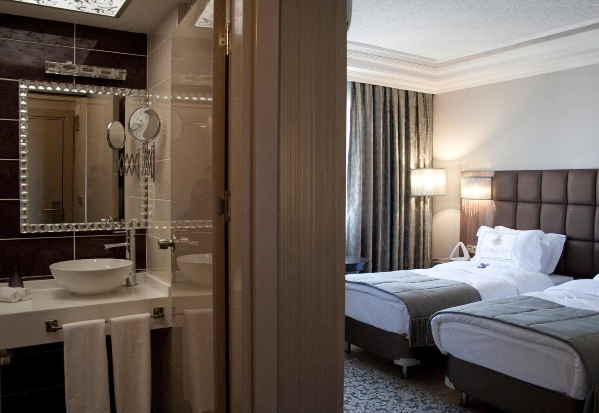 Grand Atakum Hotel Samsun Ngoại thất bức ảnh