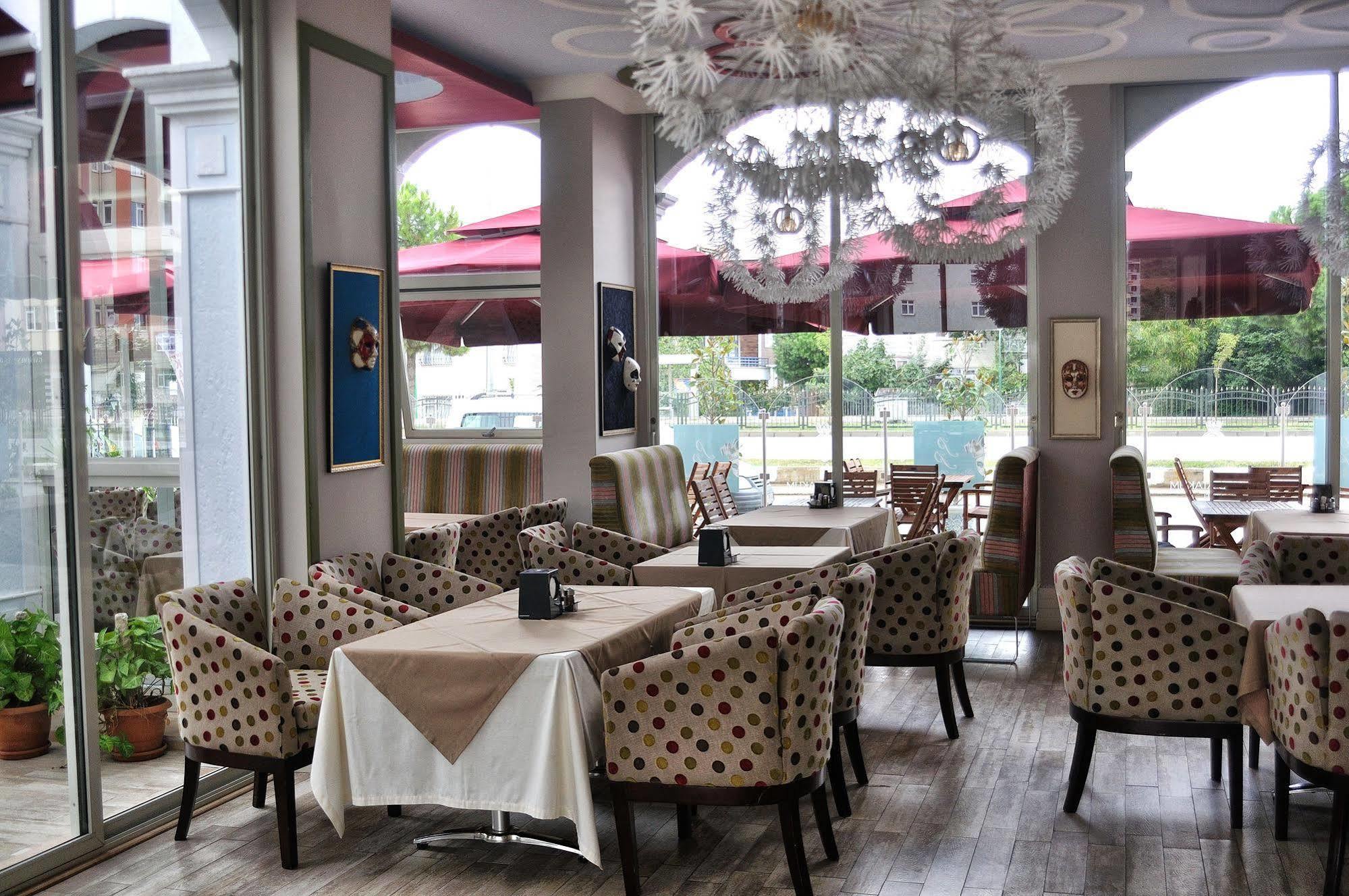 Grand Atakum Hotel Samsun Ngoại thất bức ảnh